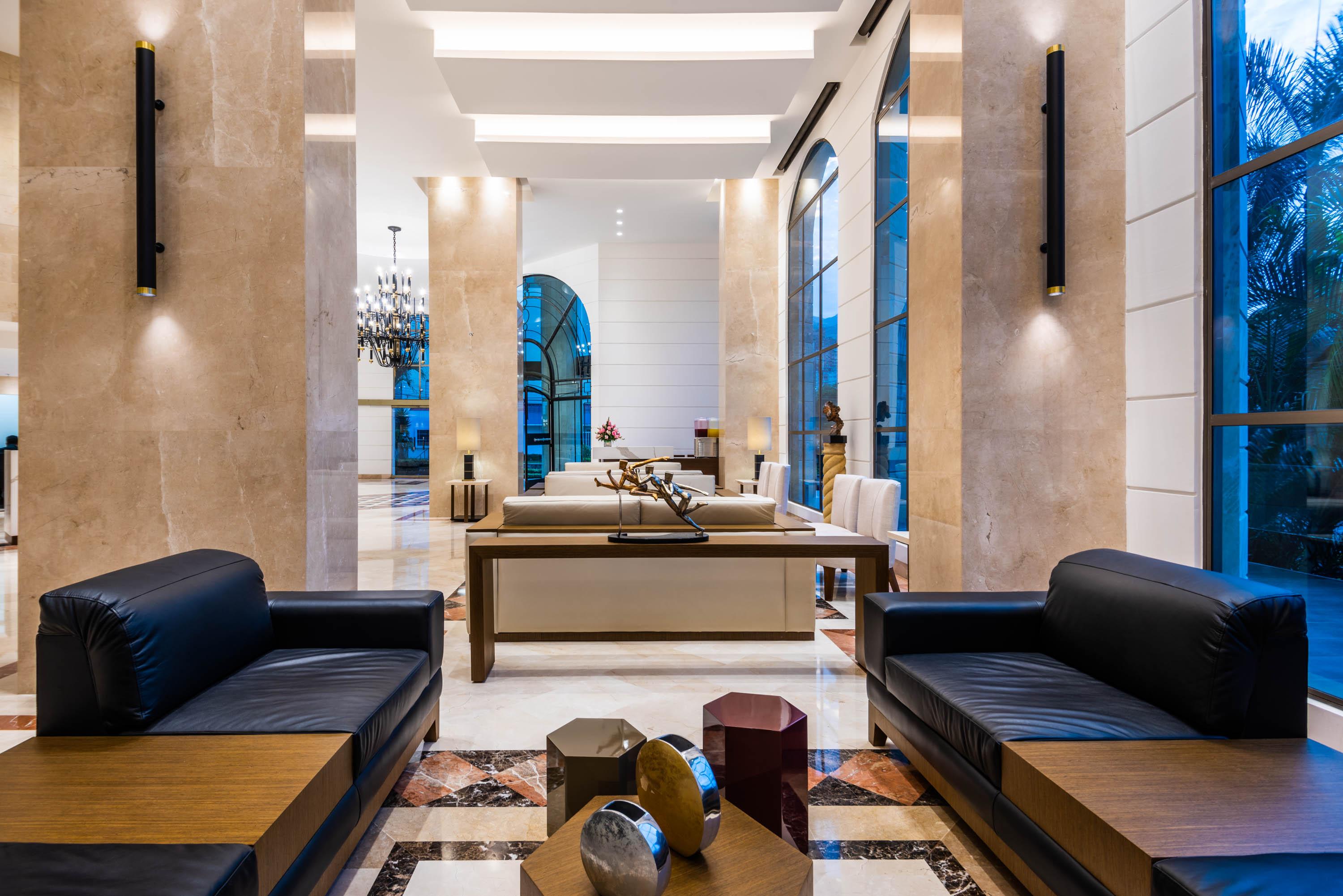 Hotel Dann Carlton Букараманґа Екстер'єр фото Lobby